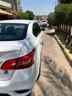 نیسان سێنترا